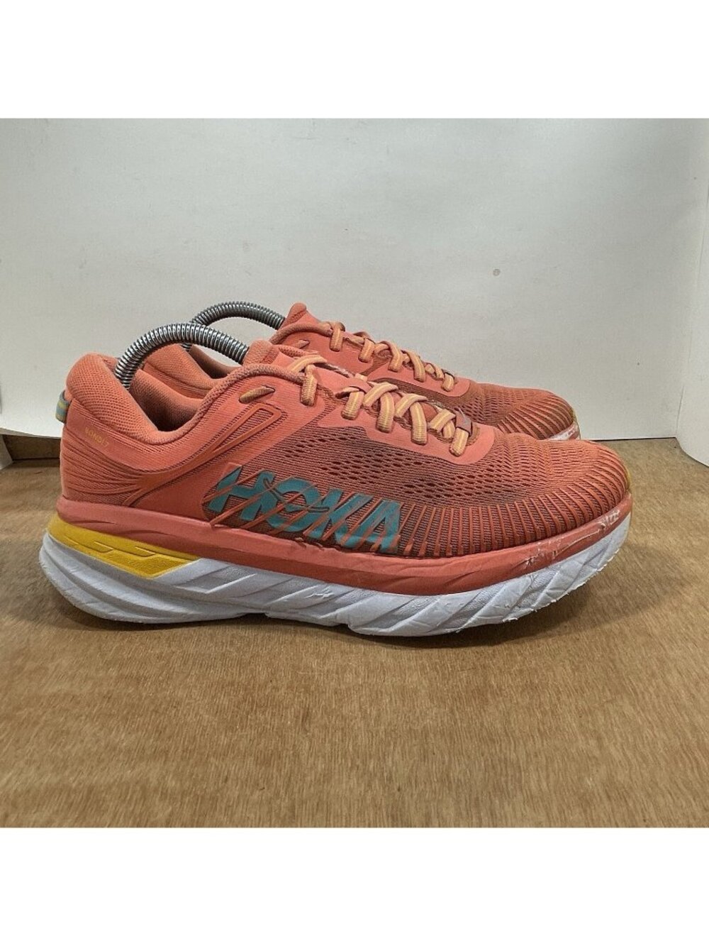 Hoka One One Bondi 7 Women’s Size 9 Road Running Shoes Orange